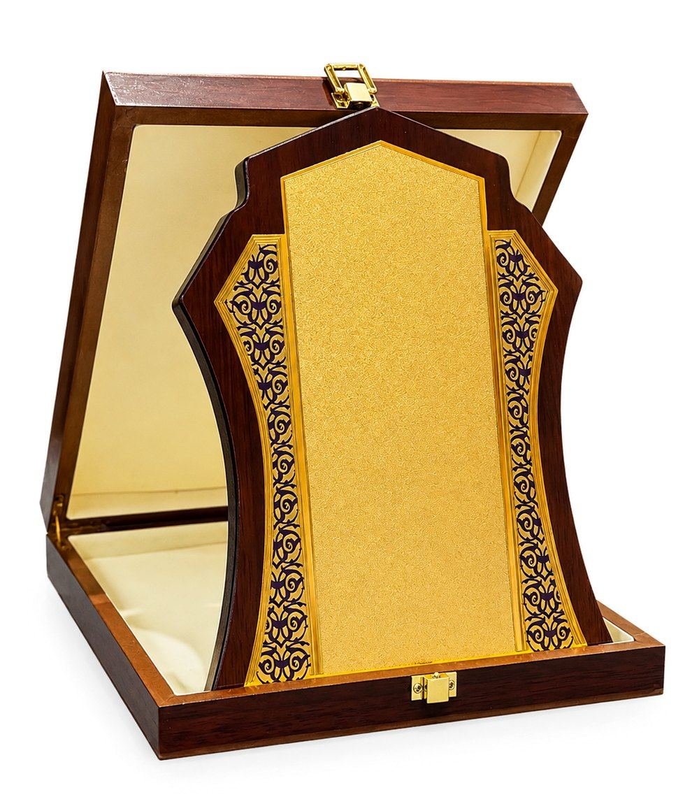 Award shield